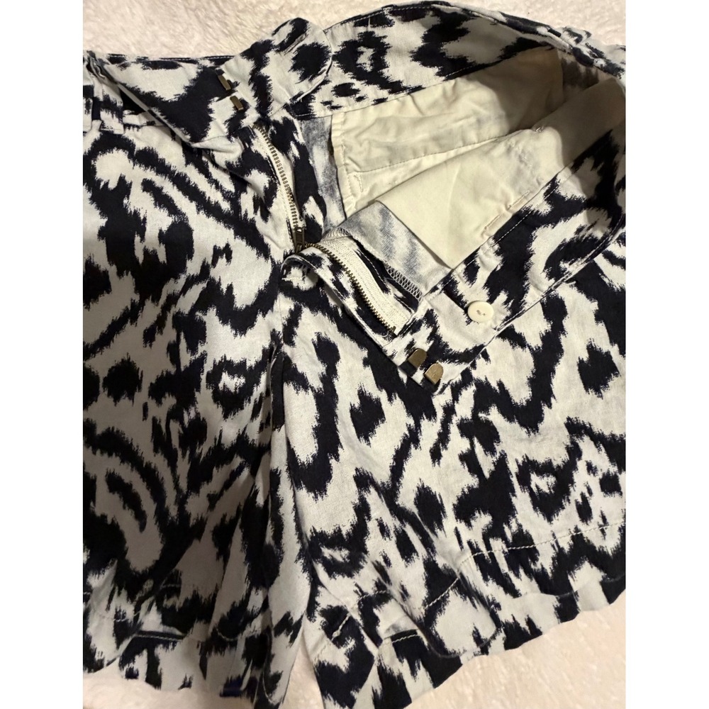 LOFT Womens Black White Ikat Abstract Print Linen Cotton Shorts Size 10 - Picture 9 of 9